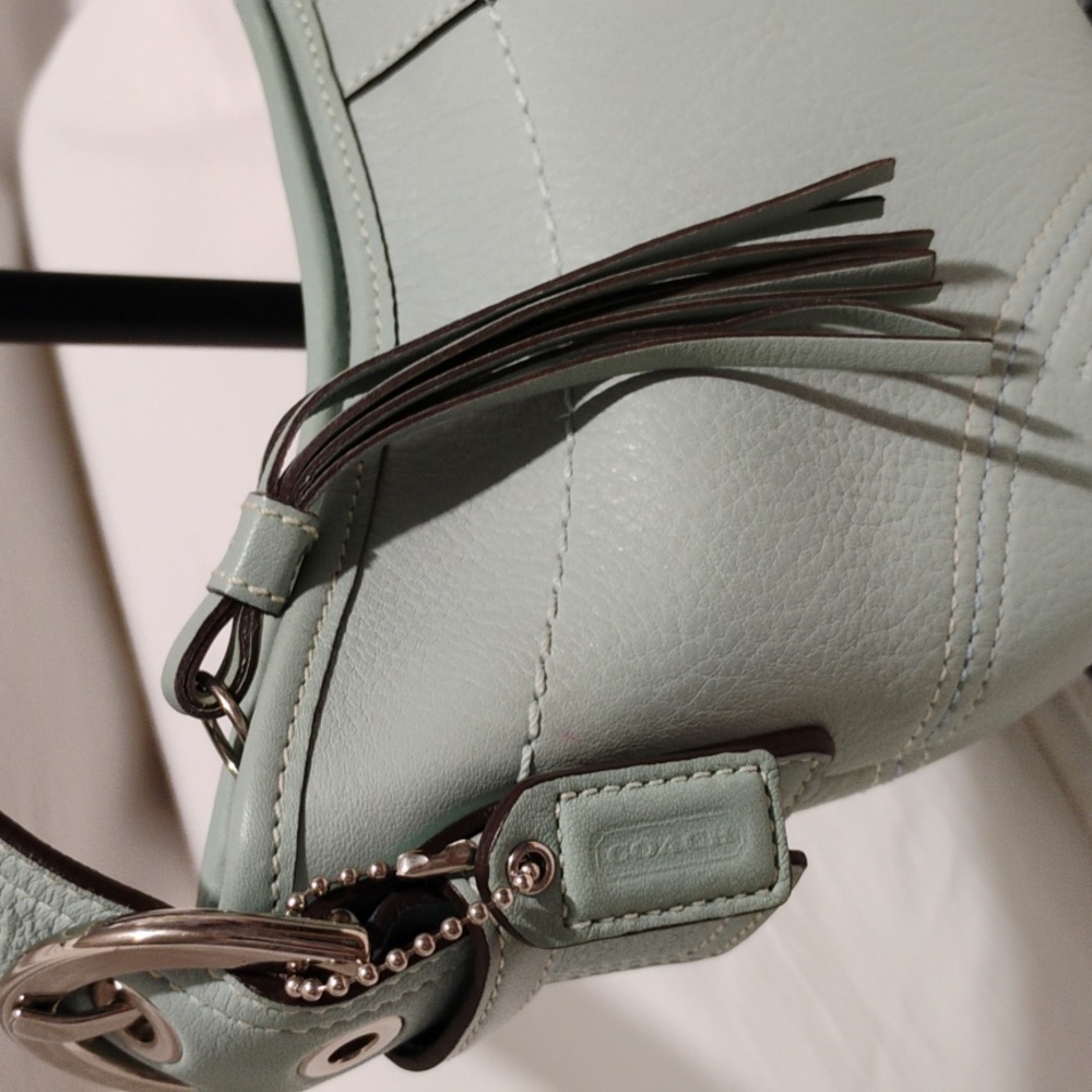 Authentic Coach Y2K Small Blue Pebbled Leather Shoulder Bag - Picture 2 of 16